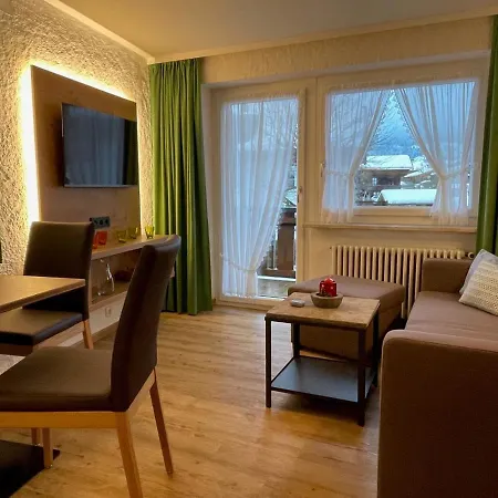 Alpentraum - Gästehaus Sebastian * Oberstdorf